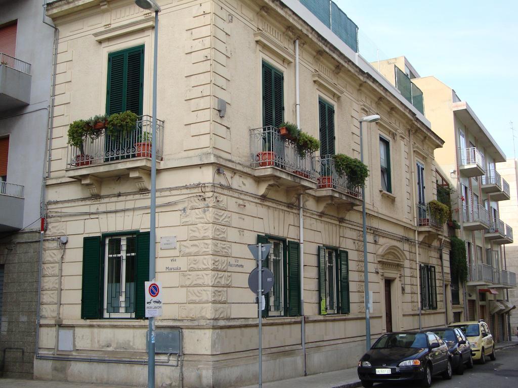 La Maison Des Livres Reggio di Calabria Exteriér fotografie